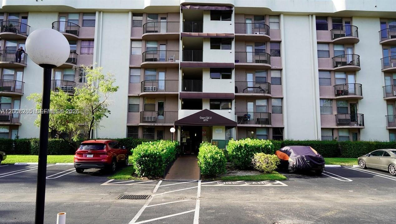 2771 Riverside Drive 405-a Property Photo 17