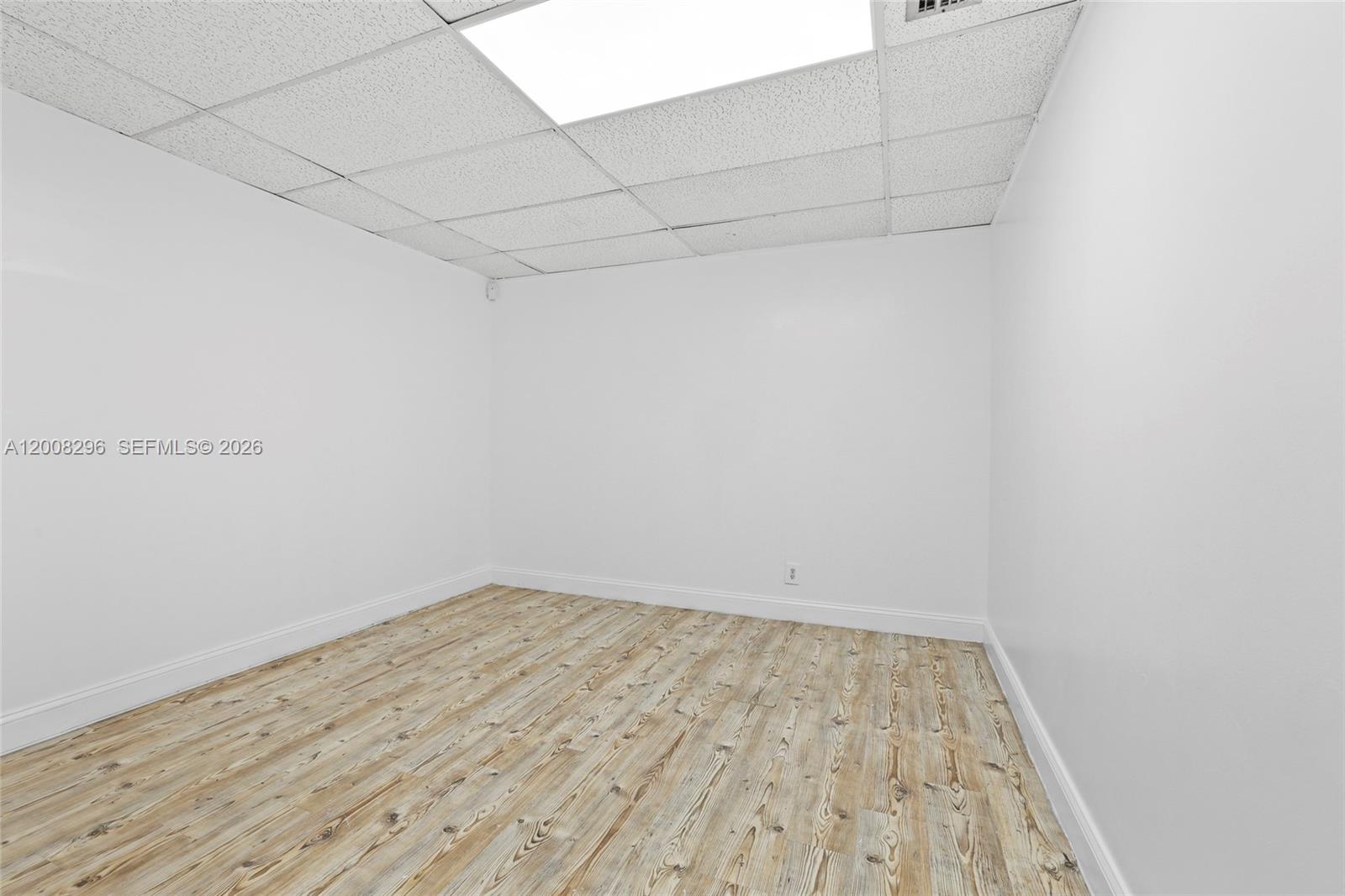8358 W Oakland Park Boulevard 202-l Property Photo 3