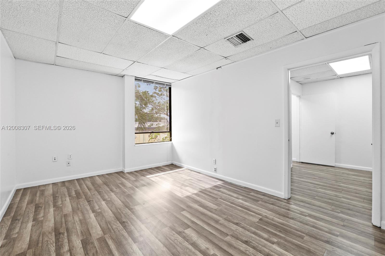 8358 W Oakland Park Boulevard 202-c Property Photo 3