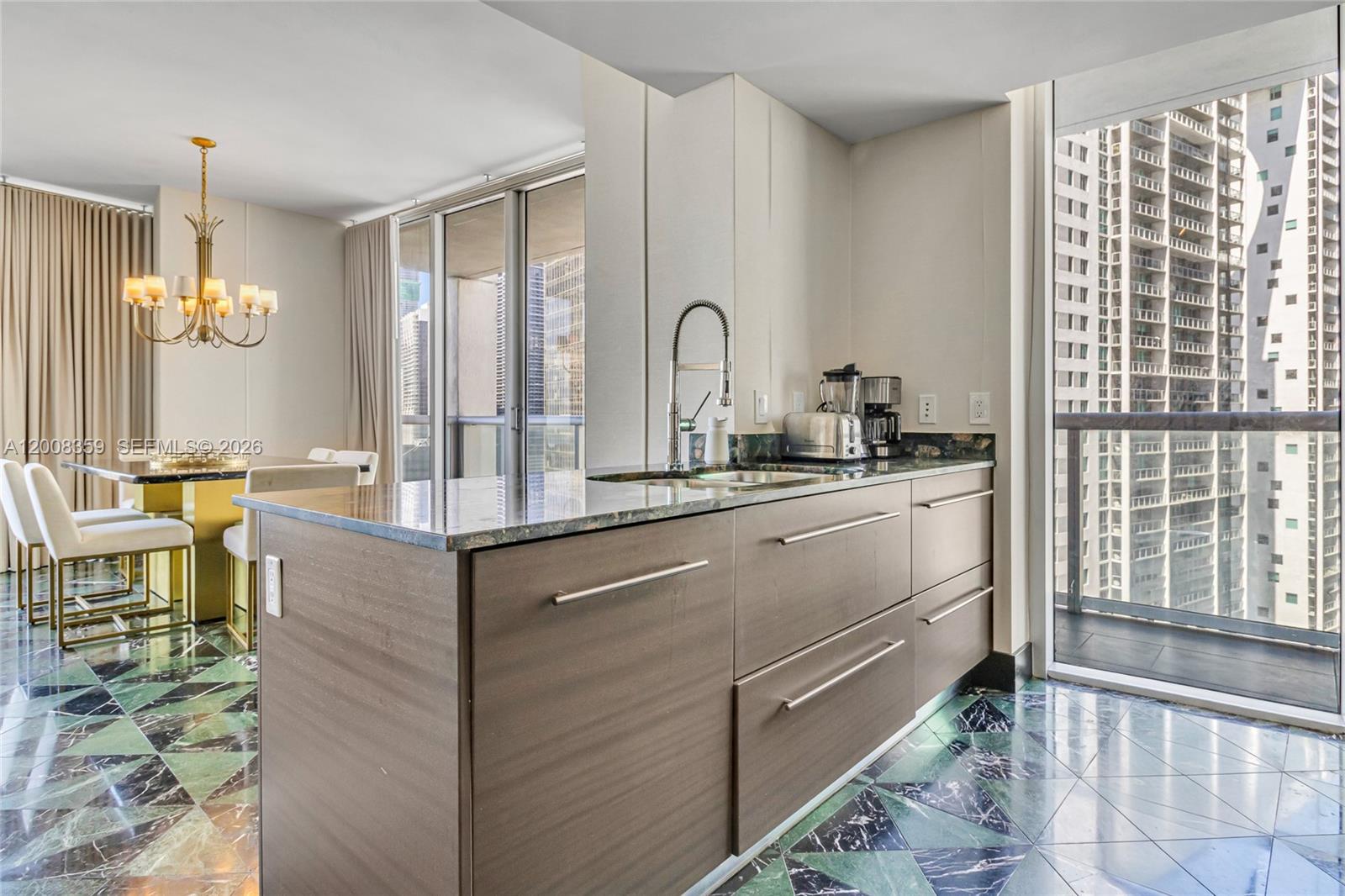 485 Brickell Avenue 2508 Property Photo 8