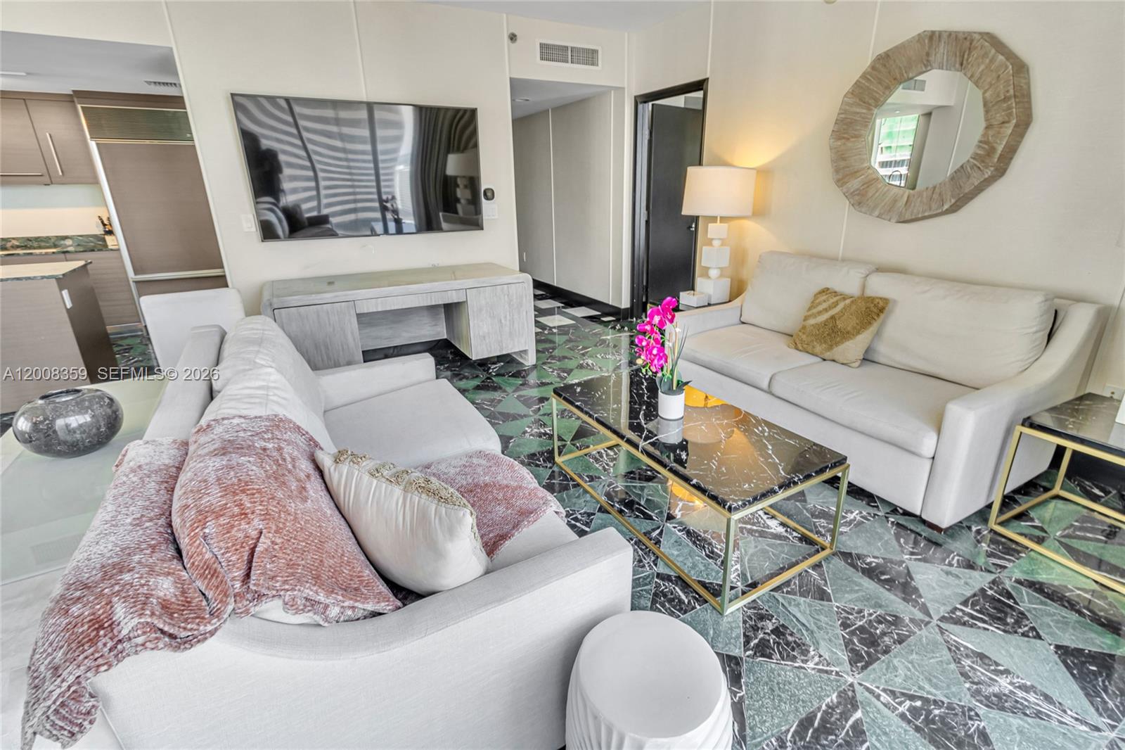 485 Brickell Avenue 2508 Property Photo 17