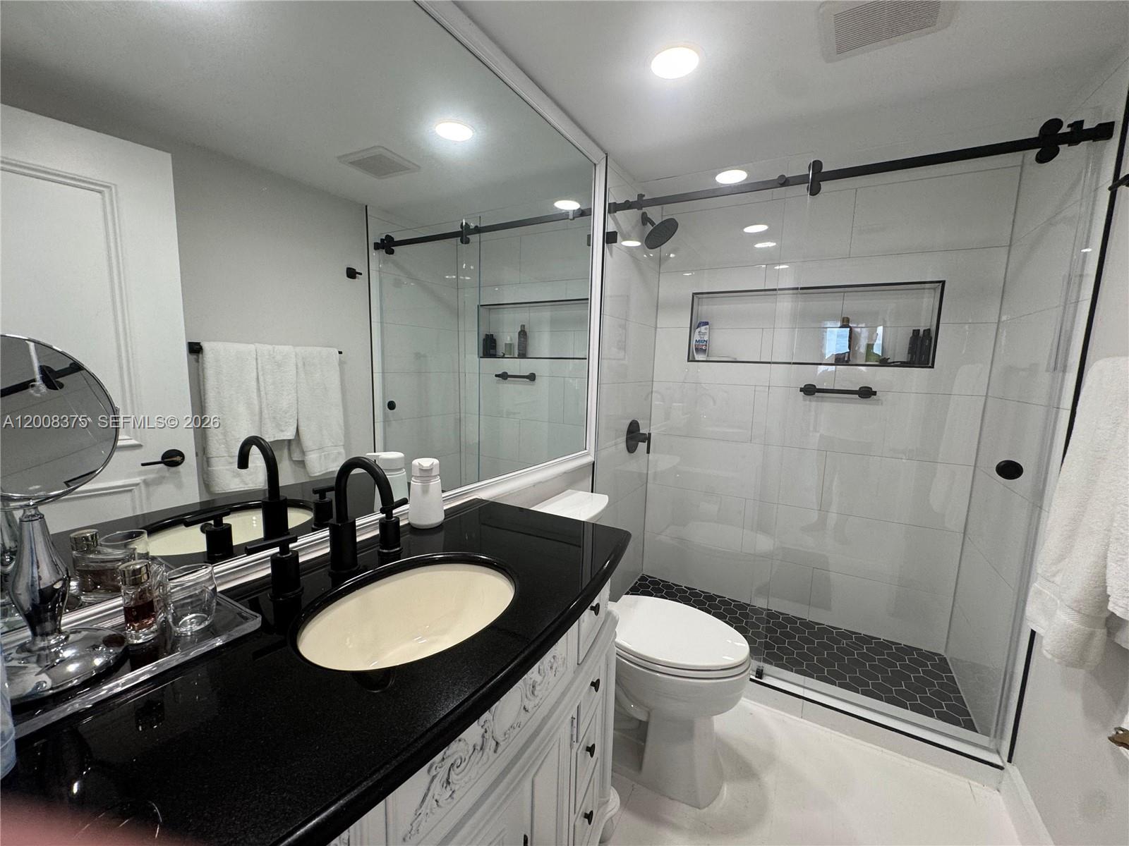 11113 Biscayne Boulevard 558 Property Photo 11