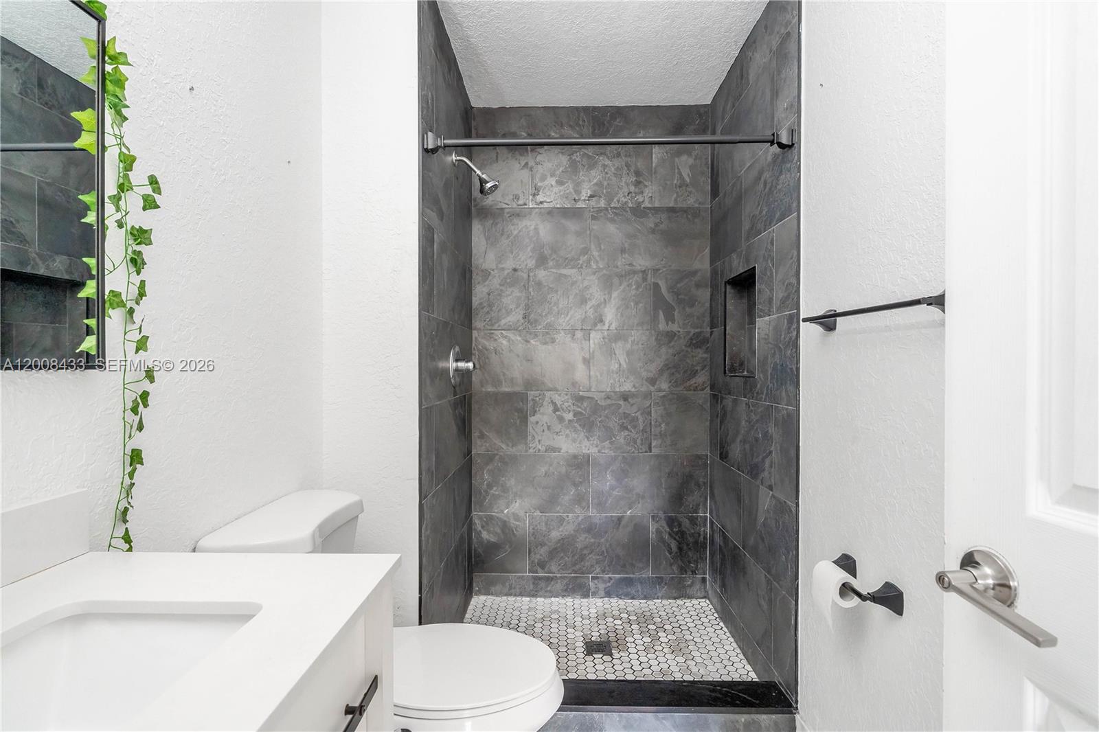 9804 Nw 37th Street 3e Property Photo 18