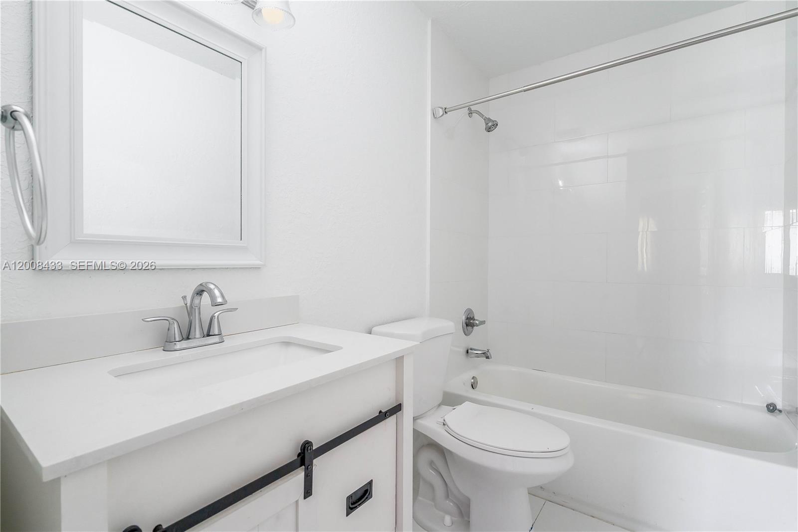 9804 Nw 37th Street 3e Property Photo 24