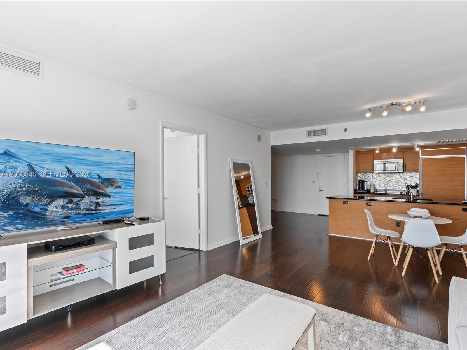 50 Biscayne Boulevard 3308 Property Photo 10