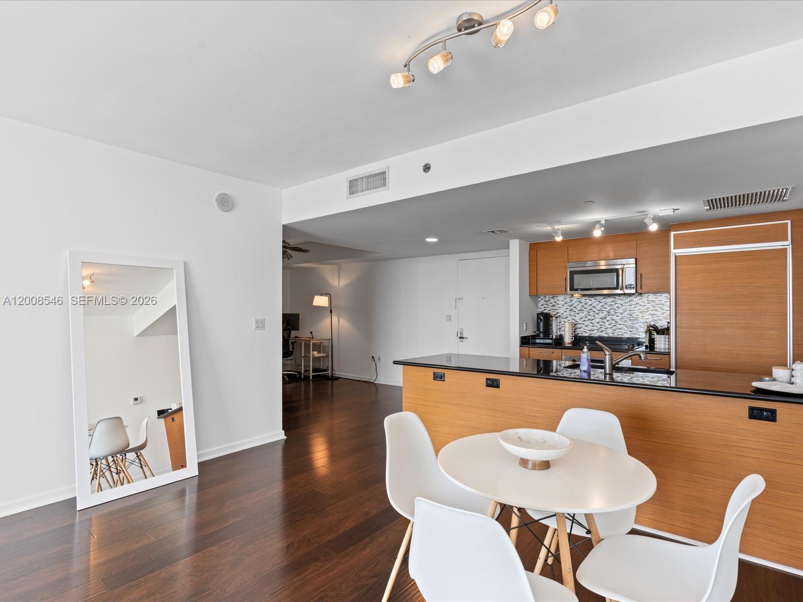 50 Biscayne Boulevard 3308 Property Photo 15