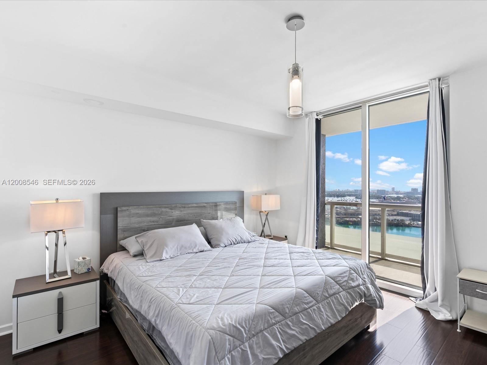 50 Biscayne Boulevard 3308 Property Photo 18