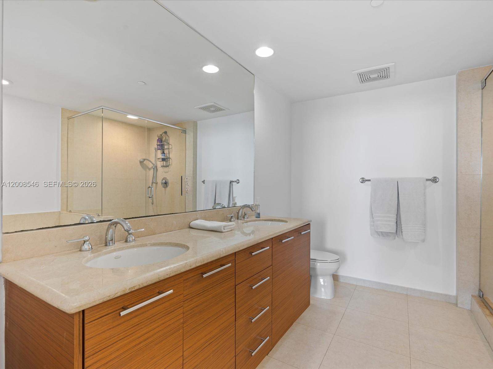 50 Biscayne Boulevard 3308 Property Photo 25