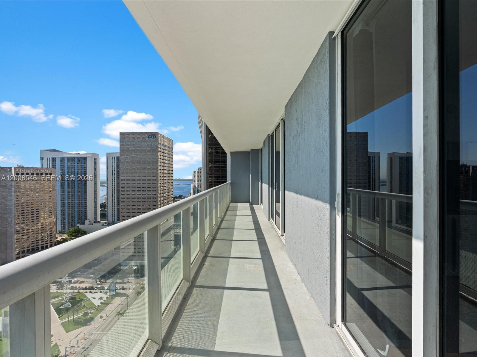 50 Biscayne Boulevard 3308 Property Photo 35