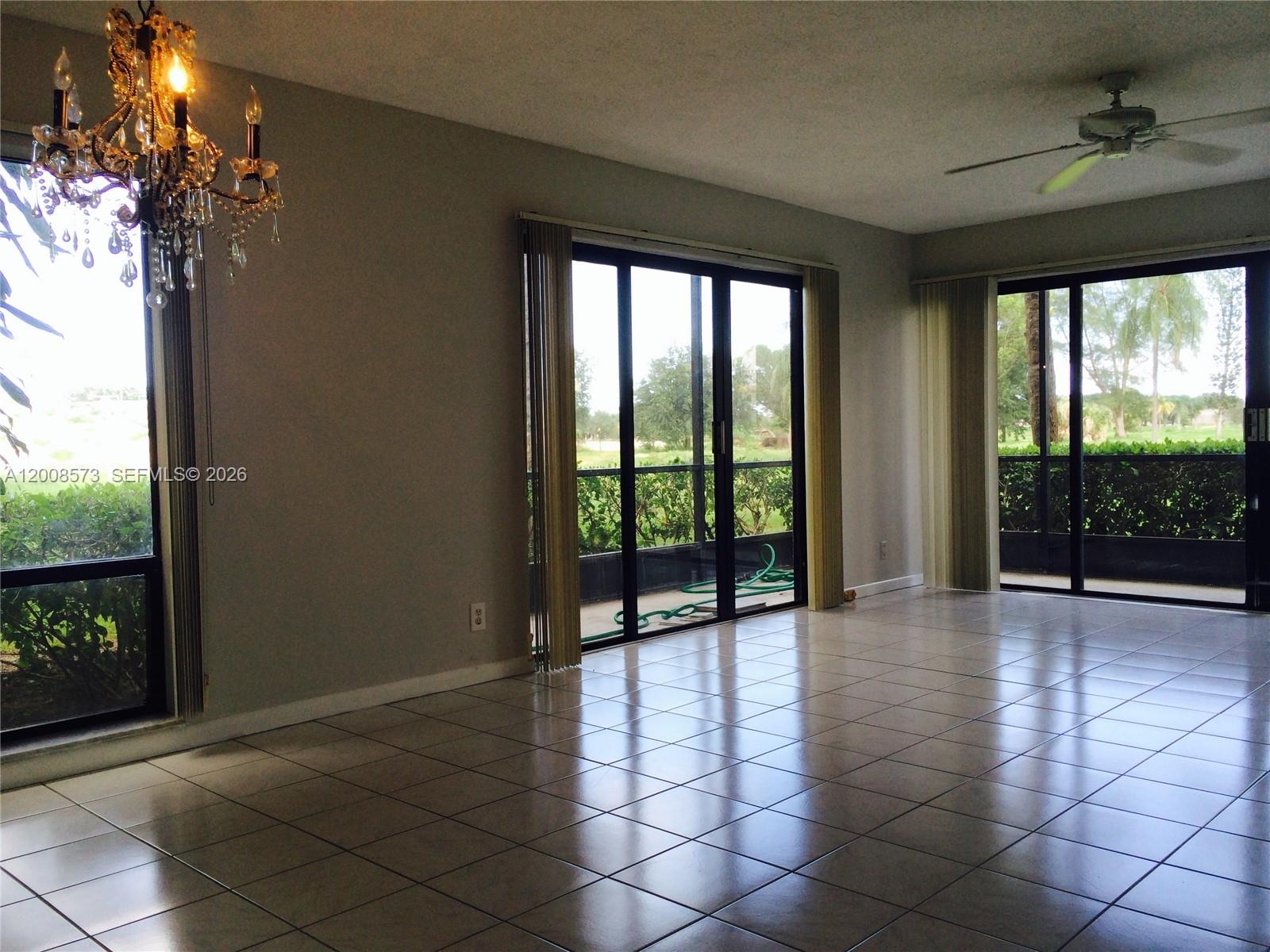 3050 Presidential Way 101 Property Photo 2