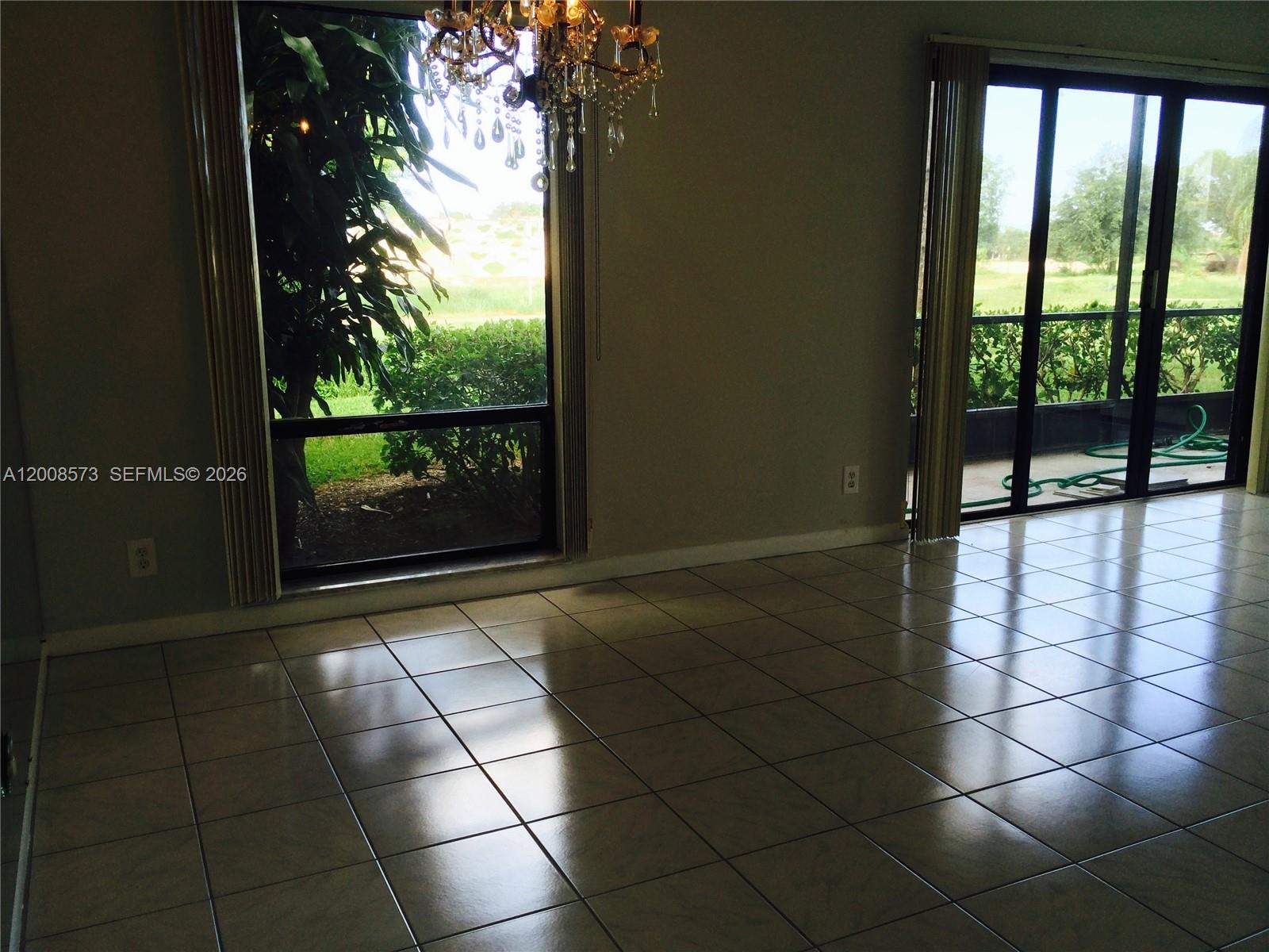 3050 Presidential Way 101 Property Photo 24