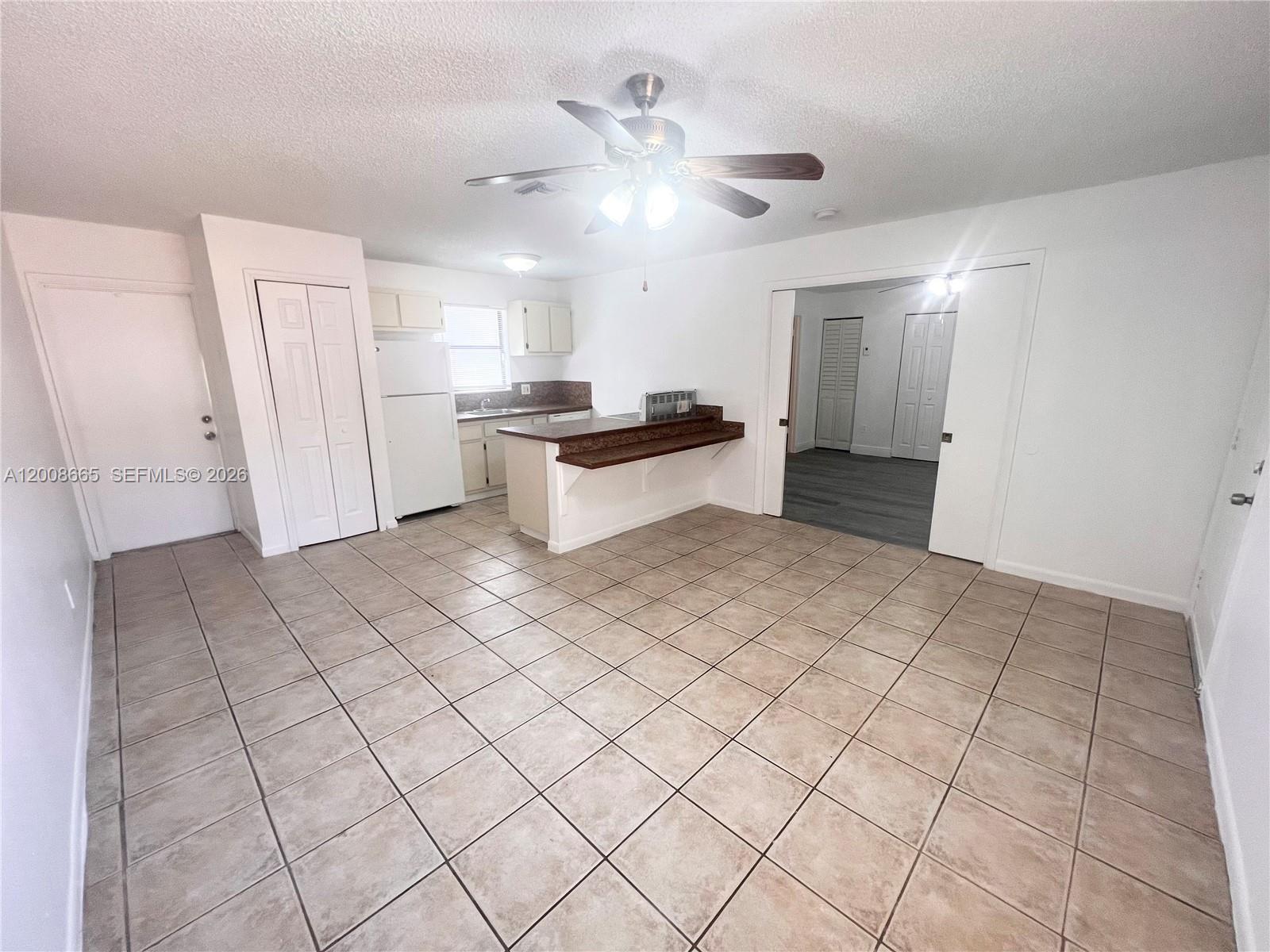 1832 My Place J-39 Property Photo 3