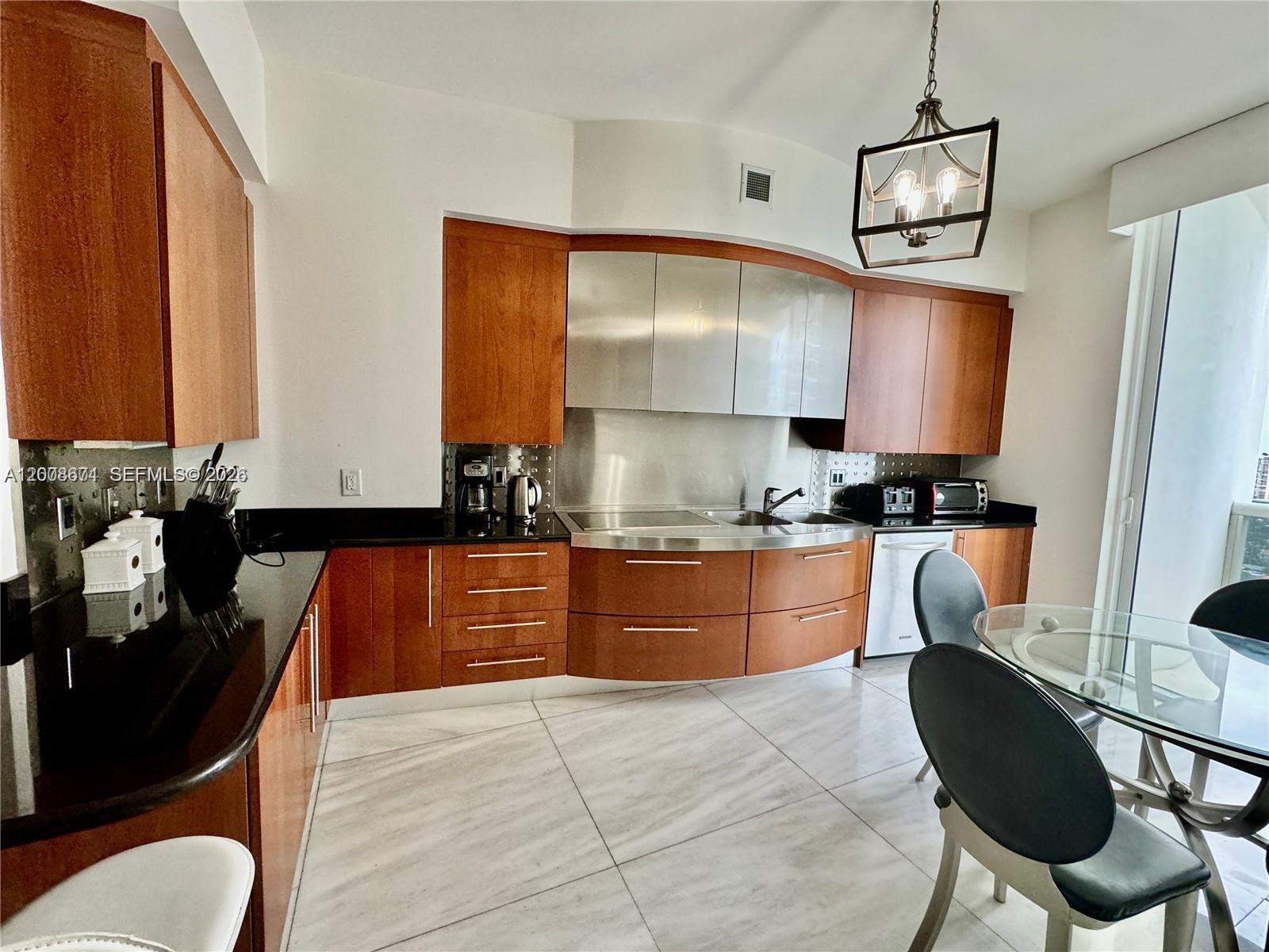 18101 Collins Avenue 4302 Property Photo 19