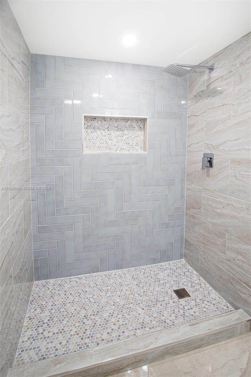 7527 S Oriole Boulevard 101 Property Photo 12