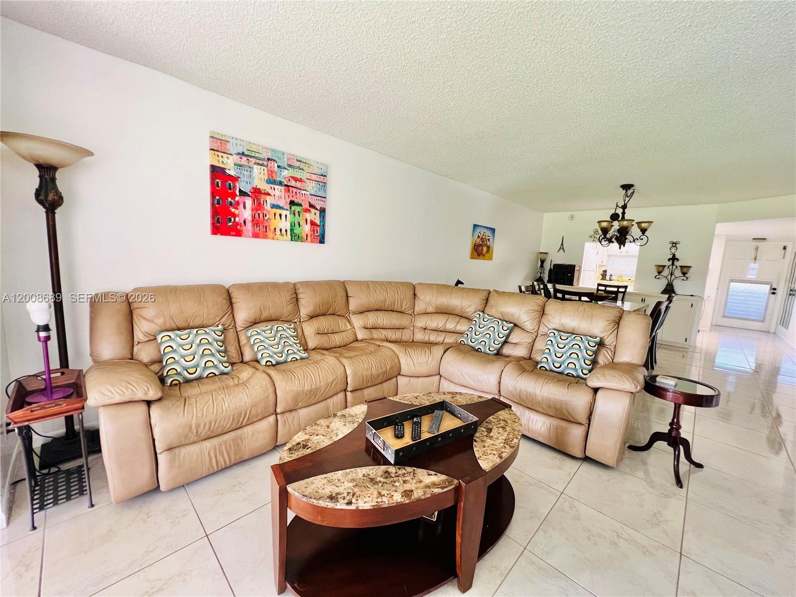 9820 S Hollybrook Lake Drive 202 Property Photo 5