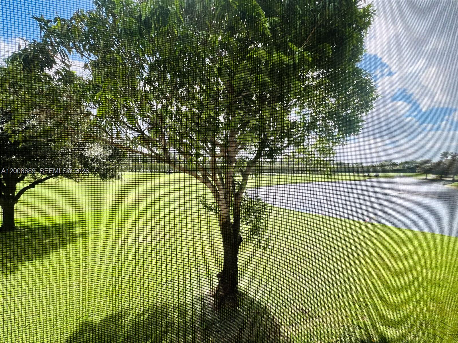 9820 S Hollybrook Lake Drive 202 Property Photo 31