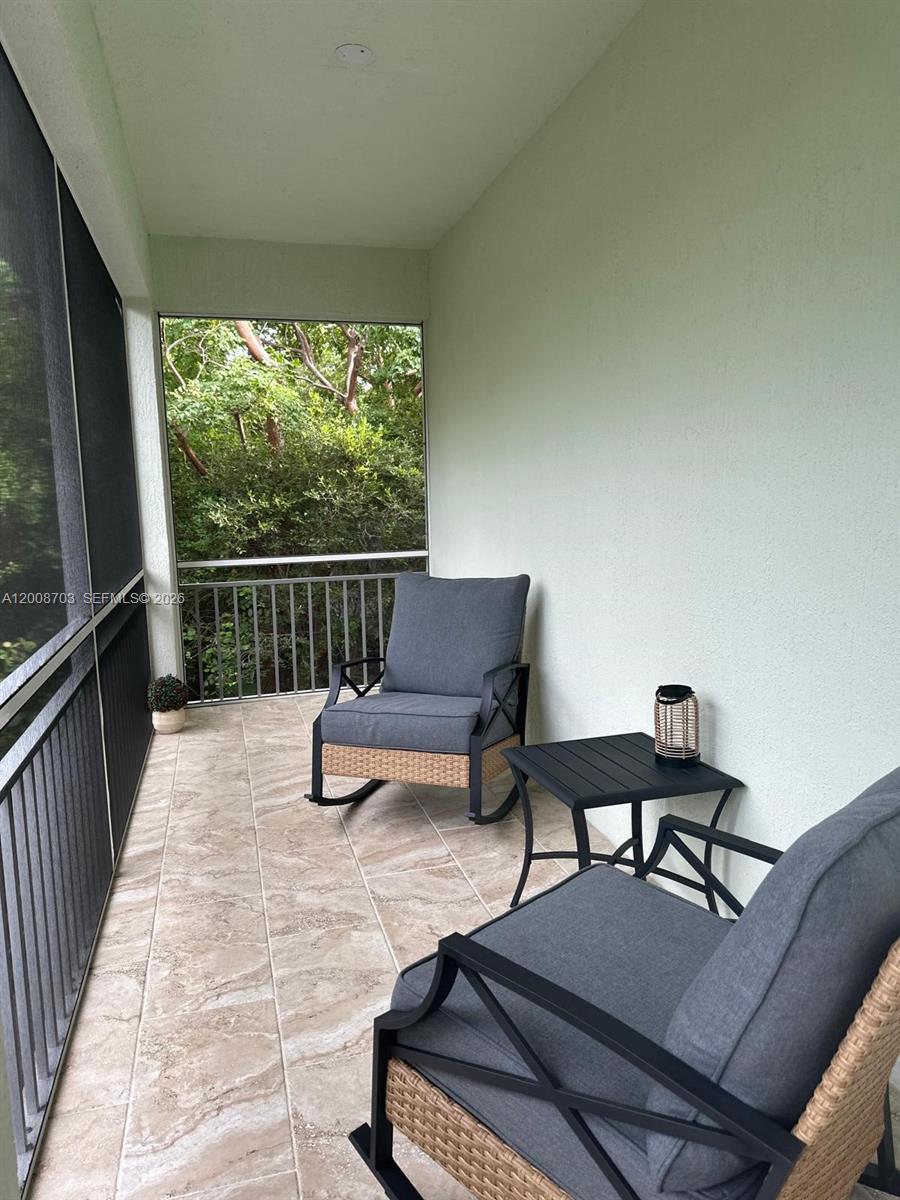 1019 Snapper Lane Property Photo 11