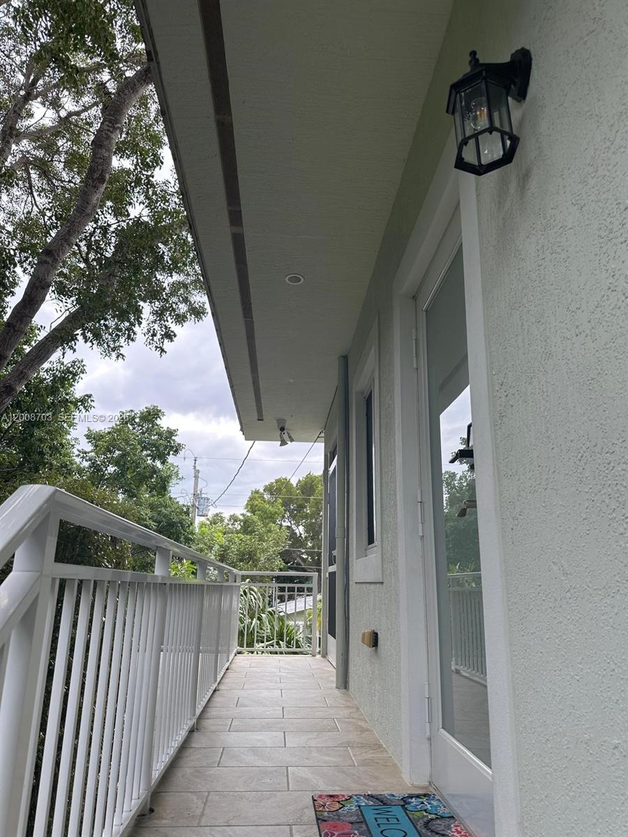 1019 Snapper Lane Property Photo 14