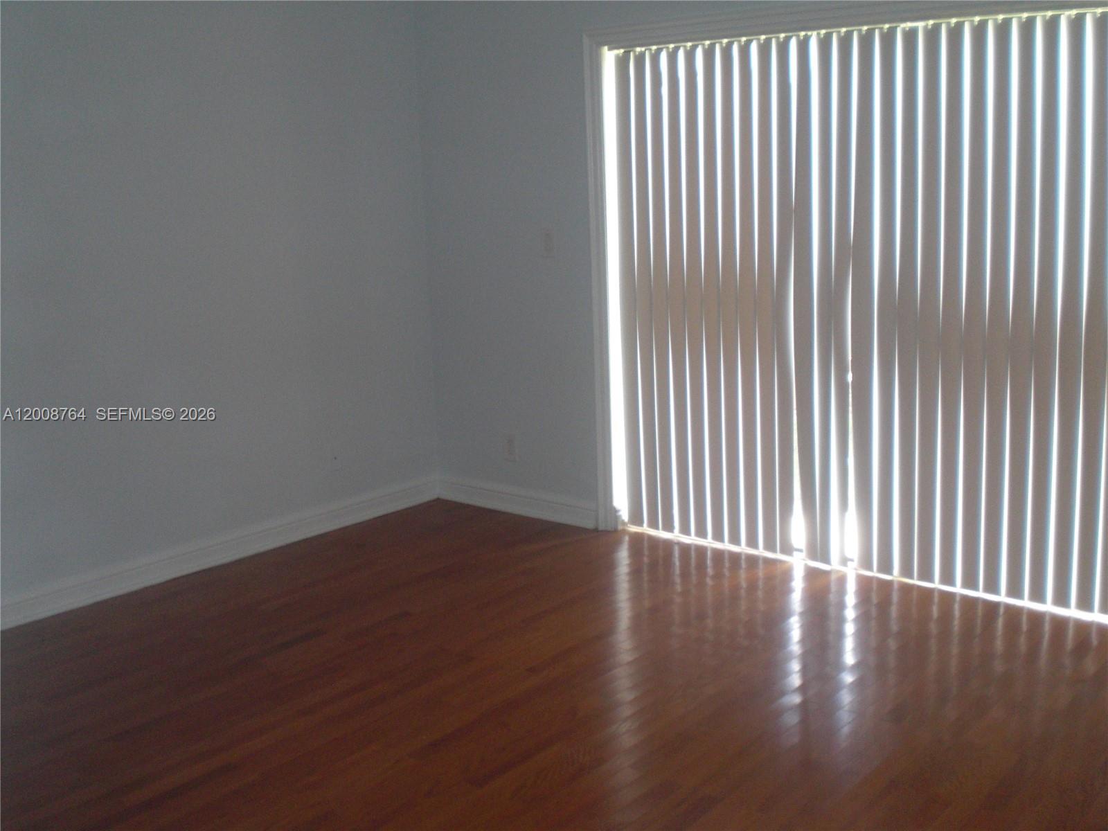 962 Nw 79th Terrace Property Photo 6