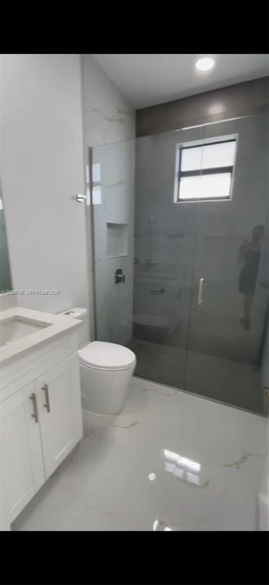 A12008786 Property Photo 12
