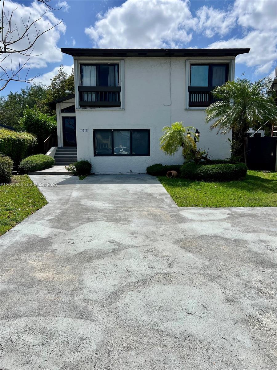 3610 SW 113th Place