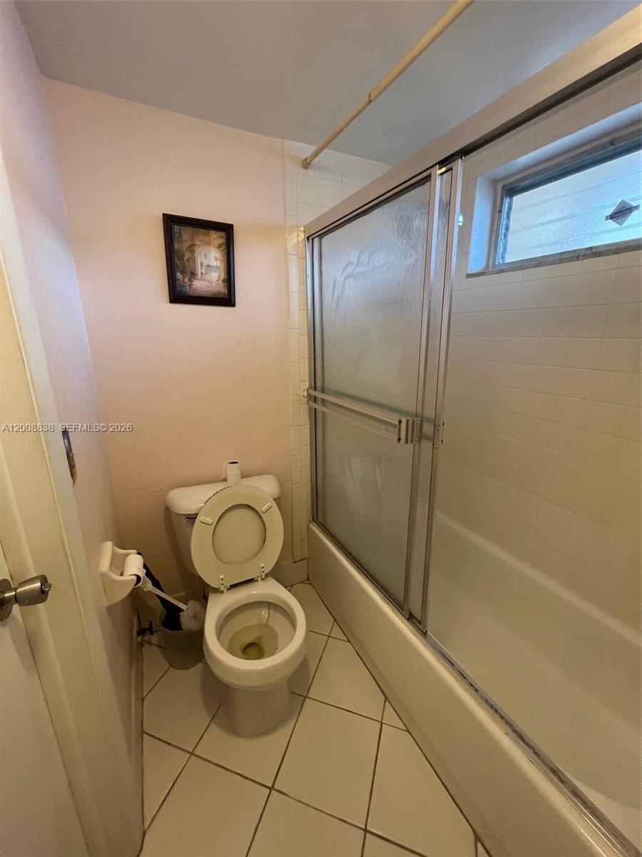 5860 Nw 64th Avenue 106 Property Photo 9