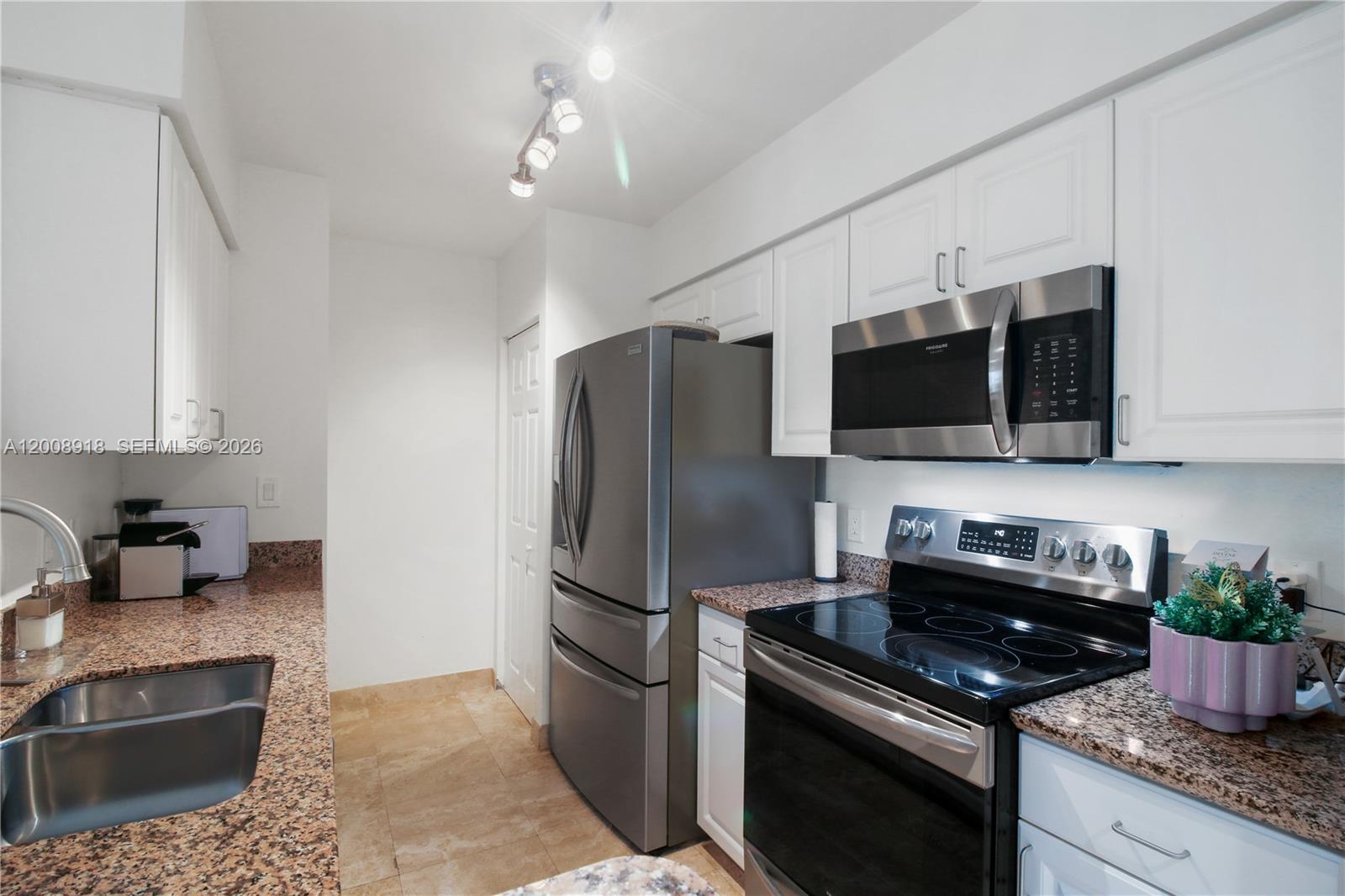 1155 S Brickell Bay Drive 805 Property Photo 5