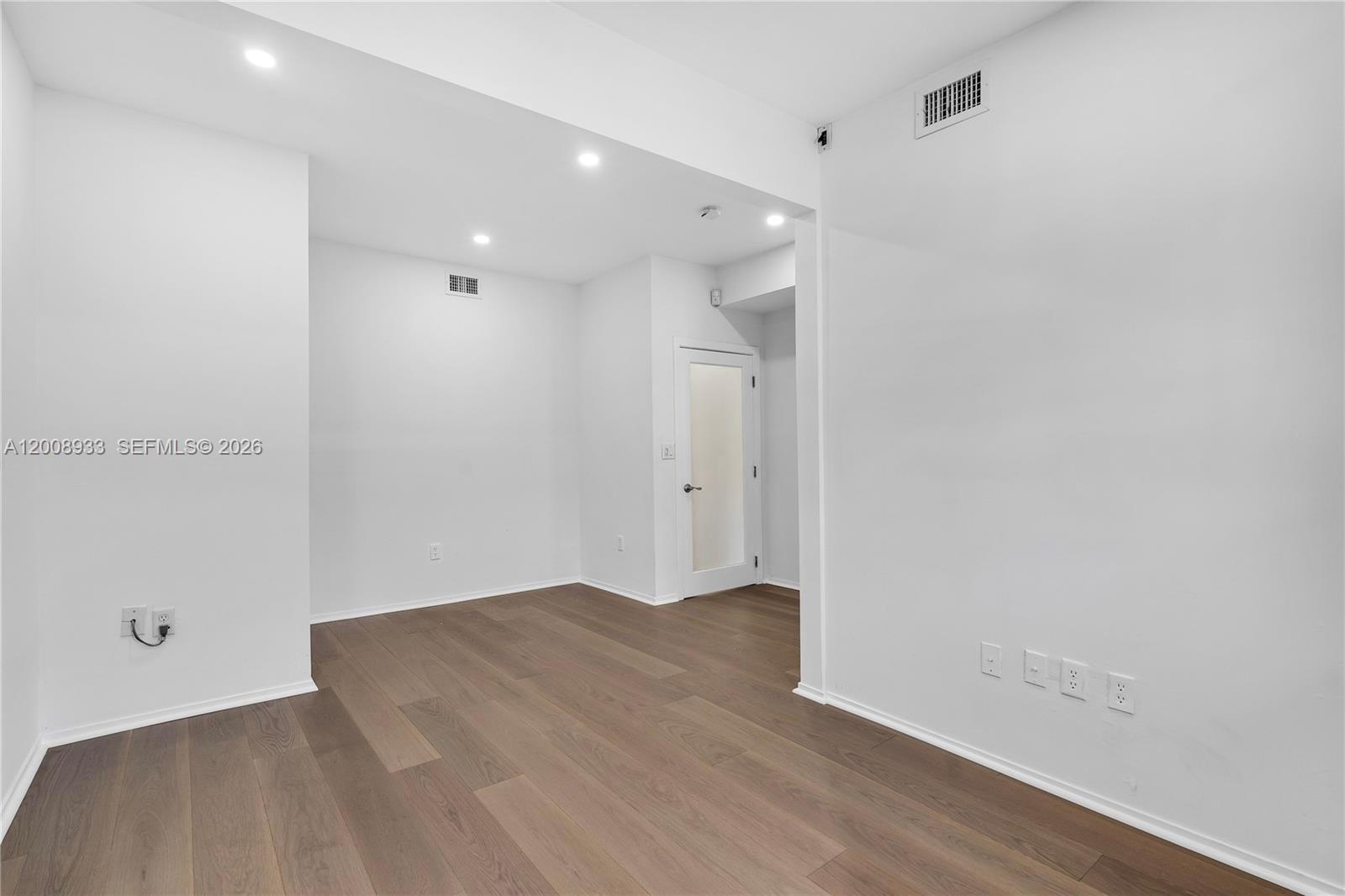 1600 Michigan Avenue 2 Property Photo 11