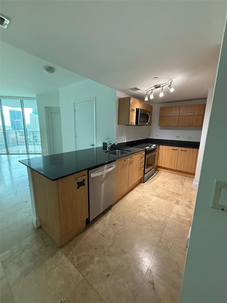 350 S Miami Avenue 2603 Property Photo 1