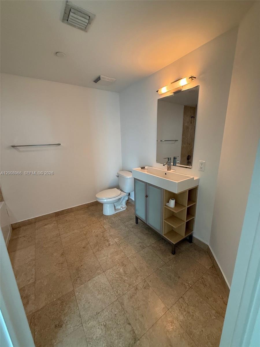 350 S Miami Avenue 2603 Property Photo 4