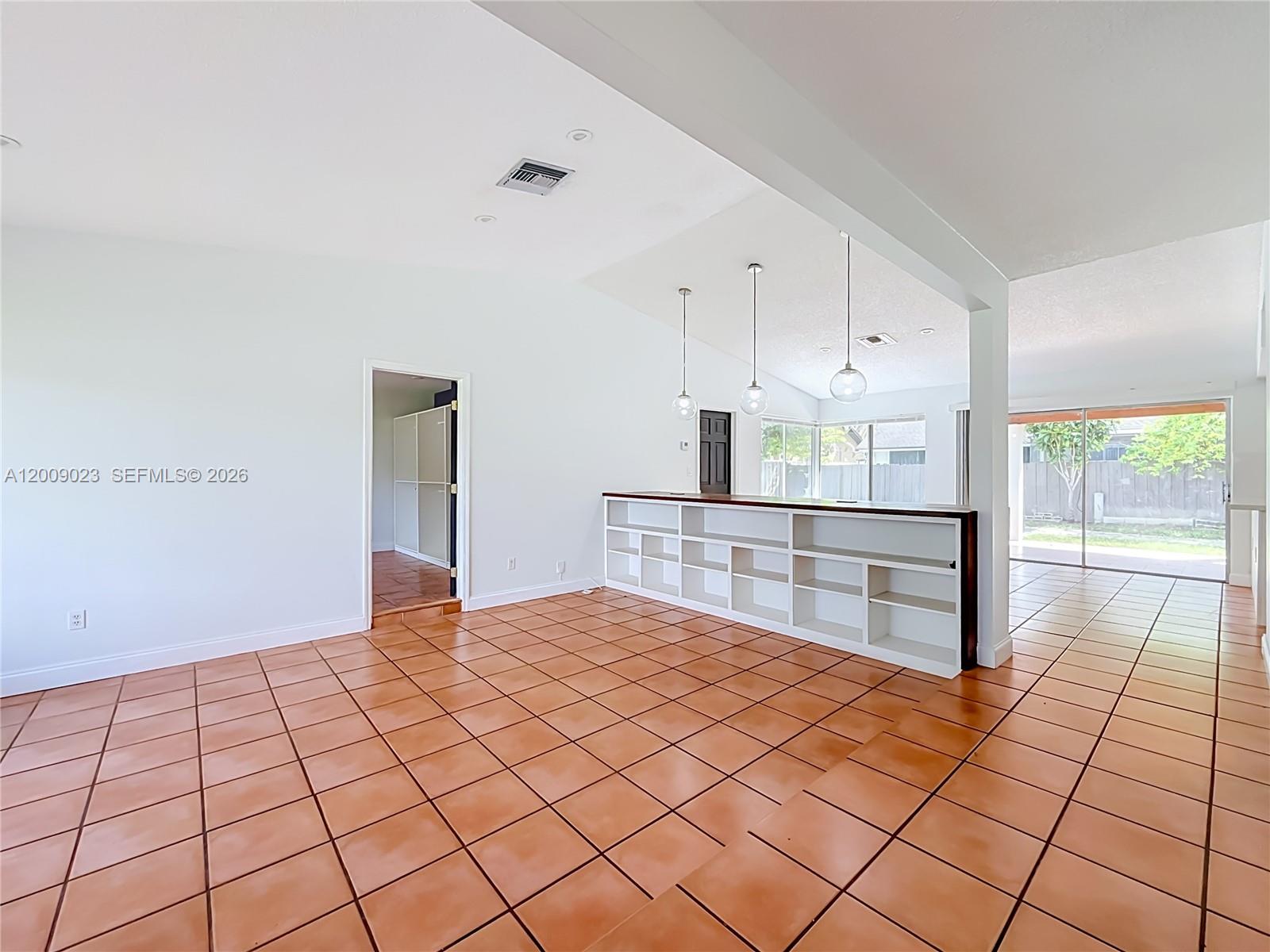 9825 Sw 132nd Court Property Photo 10