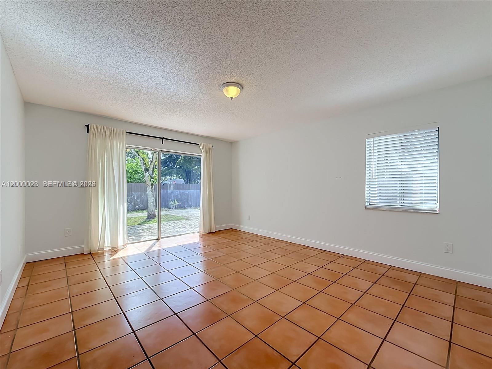 9825 Sw 132nd Court Property Photo 35