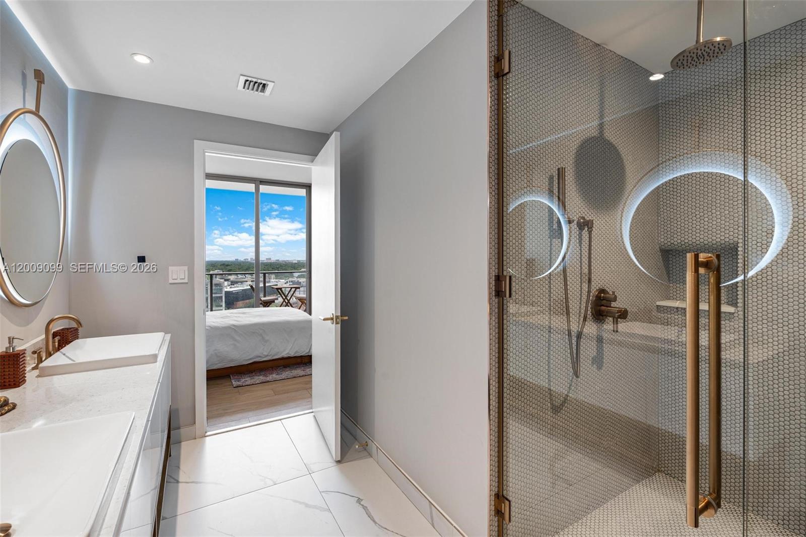 2678 Tigertail 1603 Property Photo 11