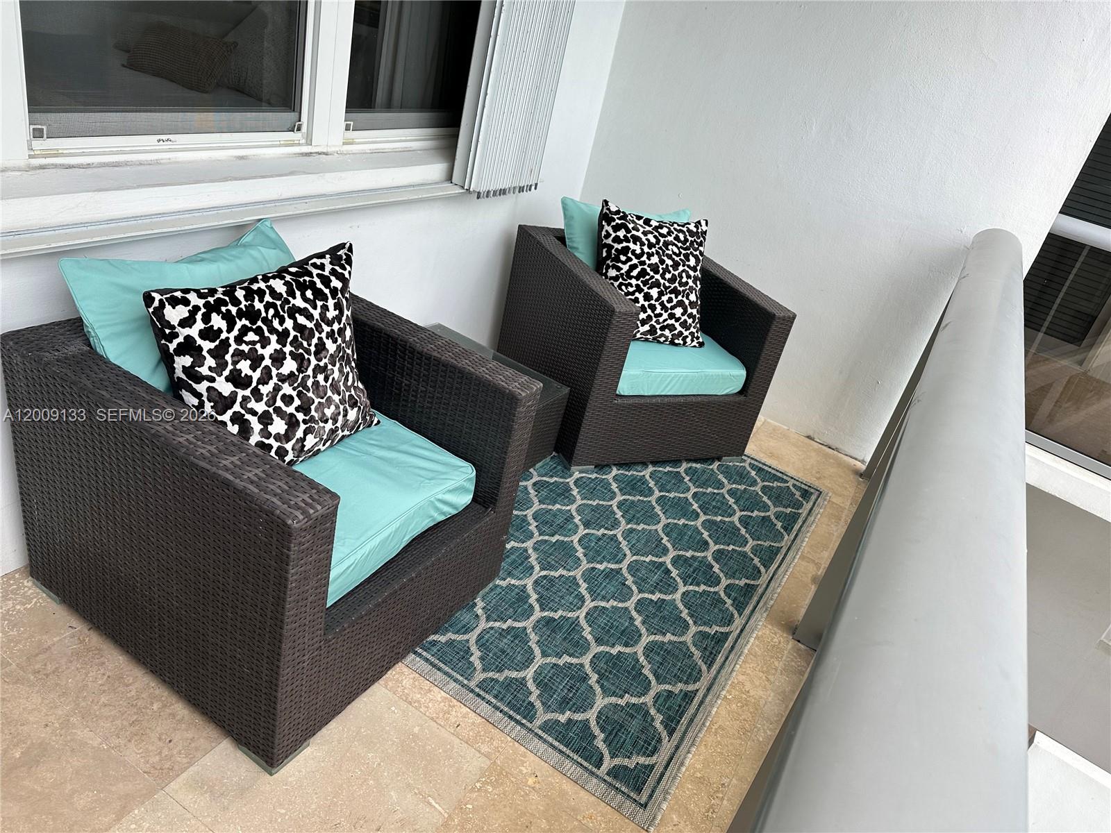 6039 Collins Avenue 1510 Property Photo 16