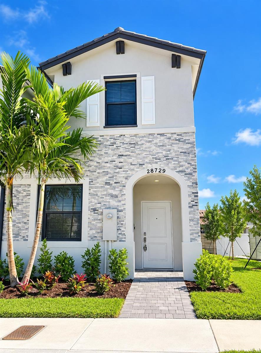 28729 SW 132nd Place 28729