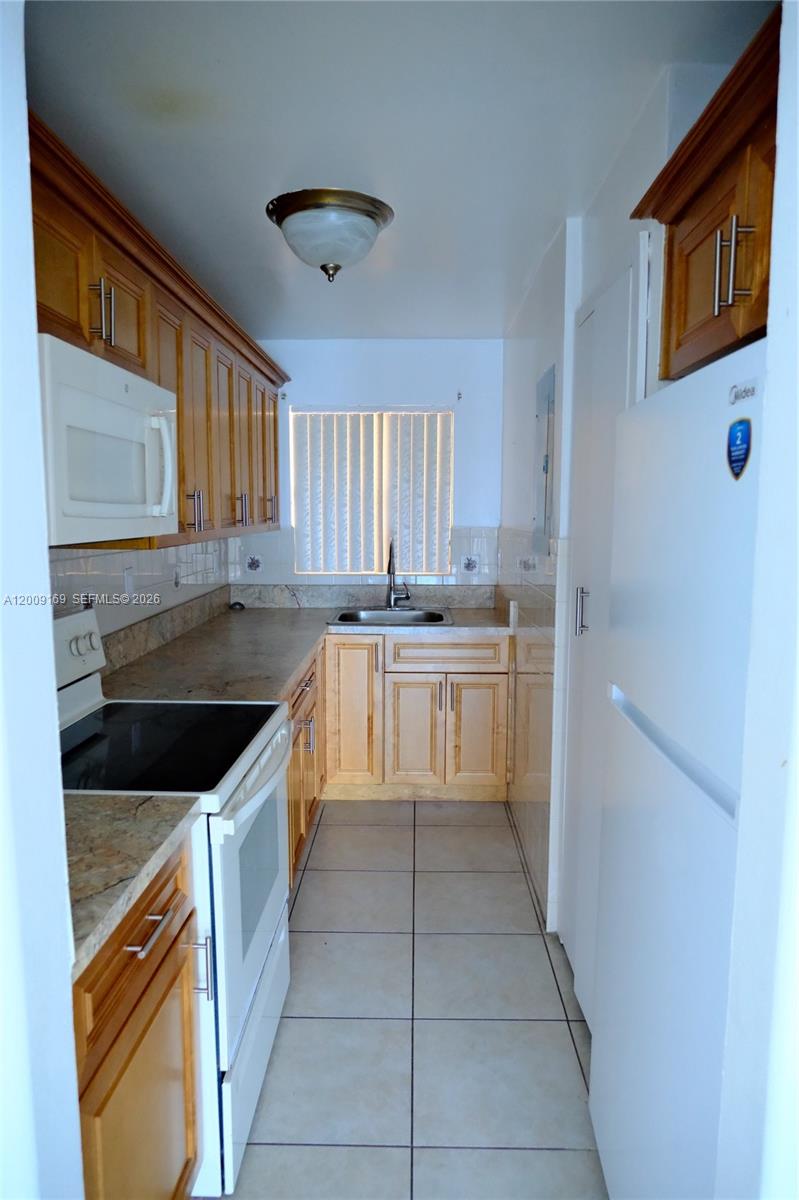650 Ne 149th Street 505f Property Photo 7