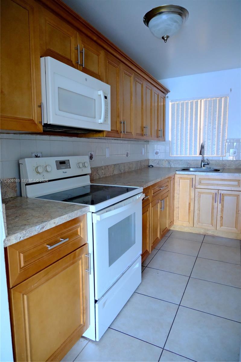 650 Ne 149th Street 505f Property Photo 8