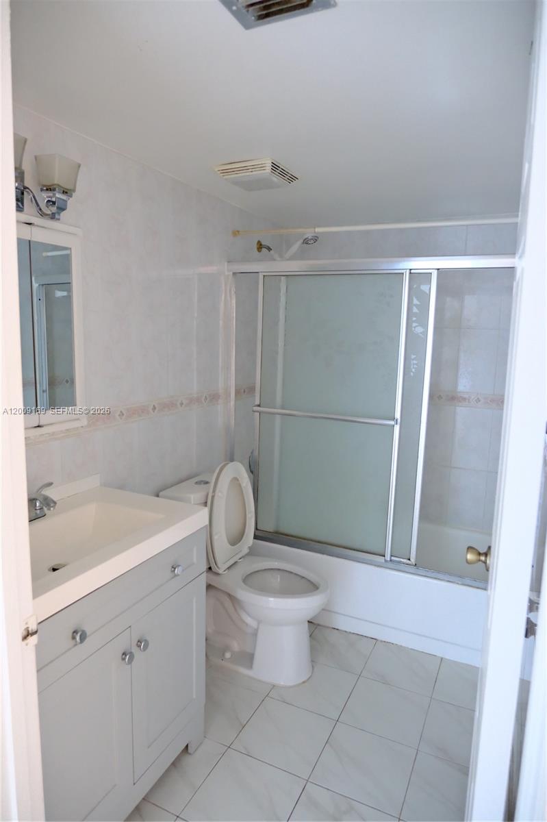 650 Ne 149th Street 505f Property Photo 13