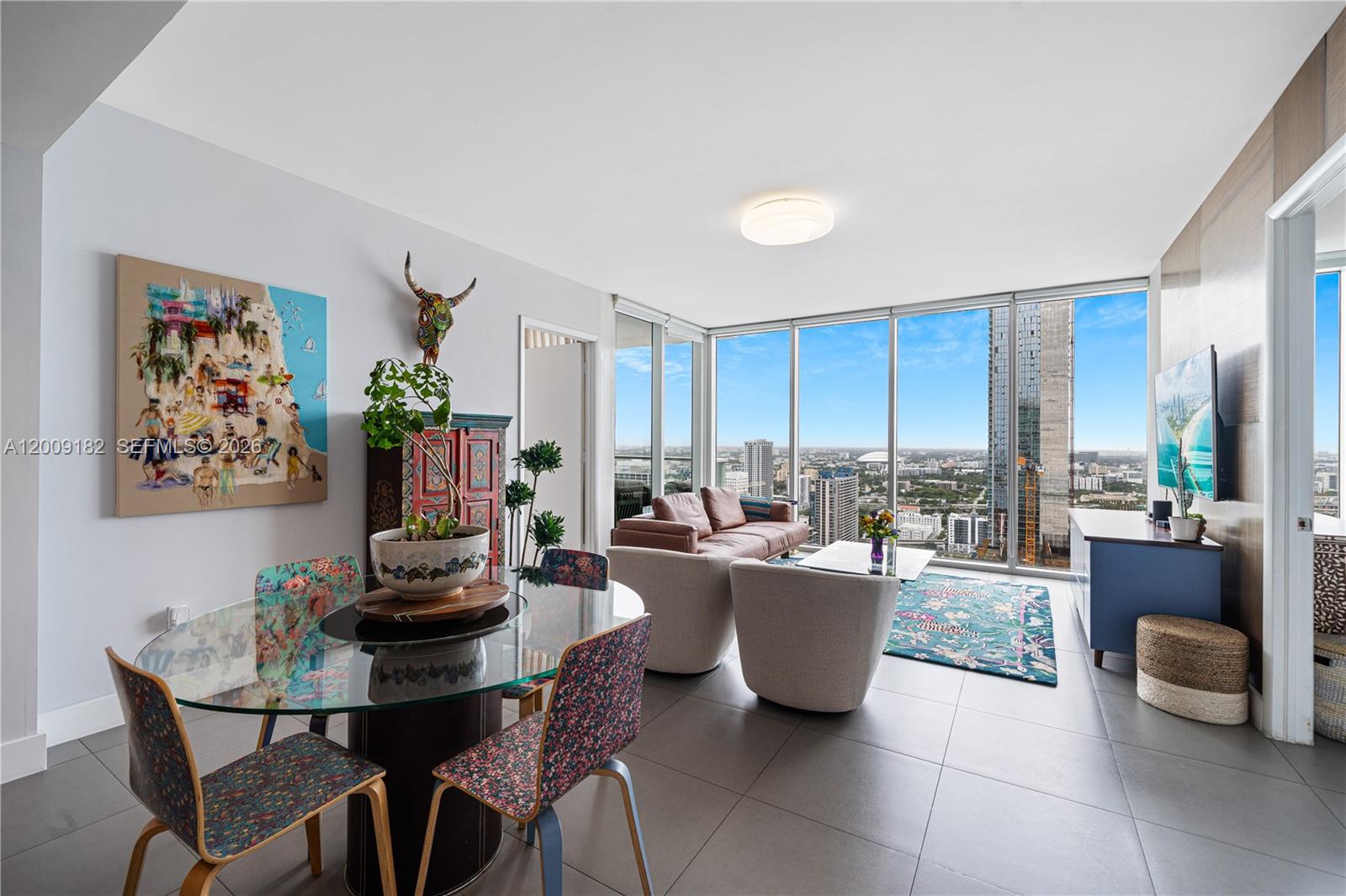 1040 Biscayne Boulevard 3607 Property Photo 6