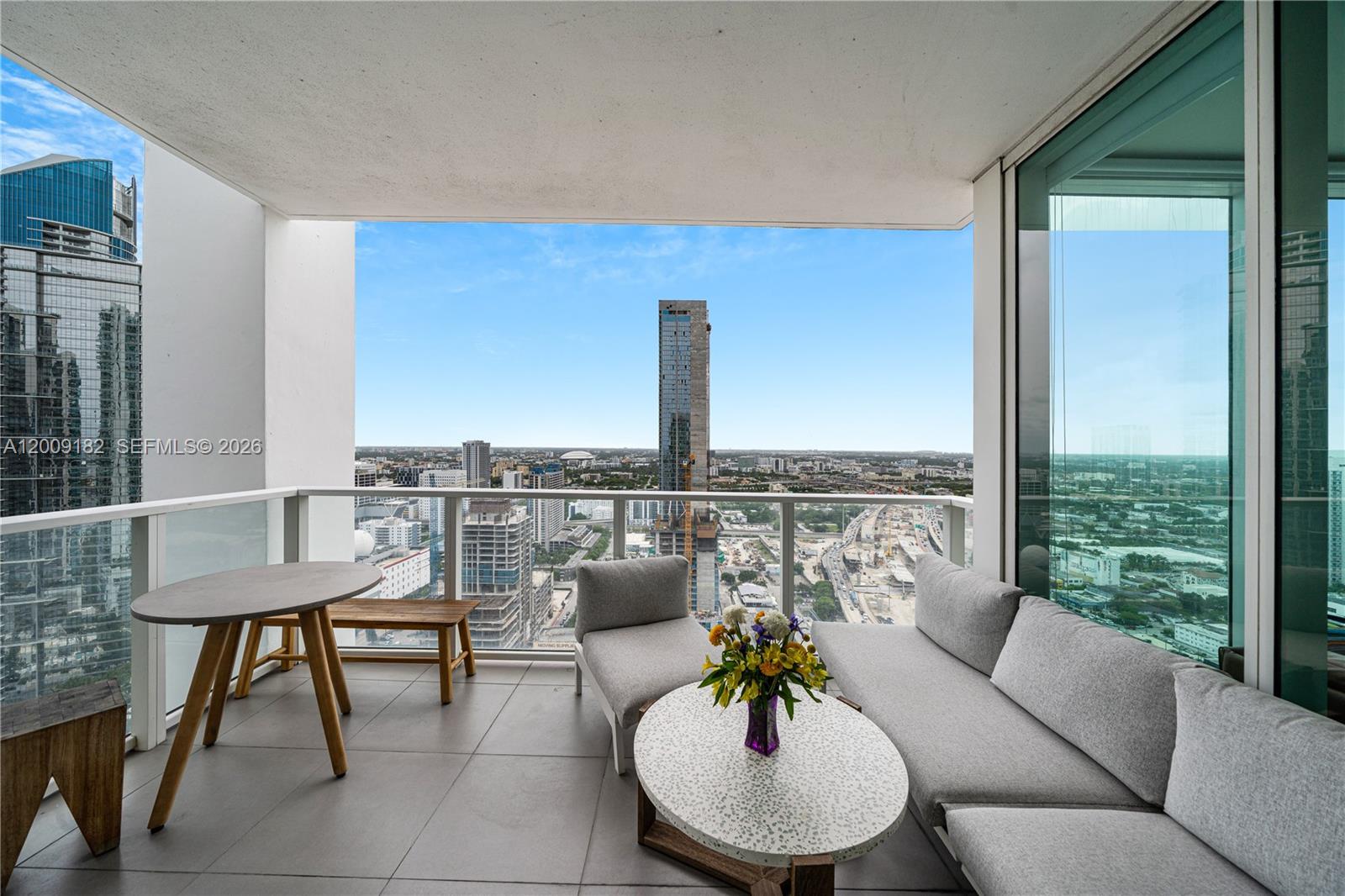 1040 Biscayne Boulevard 3607 Property Photo 18