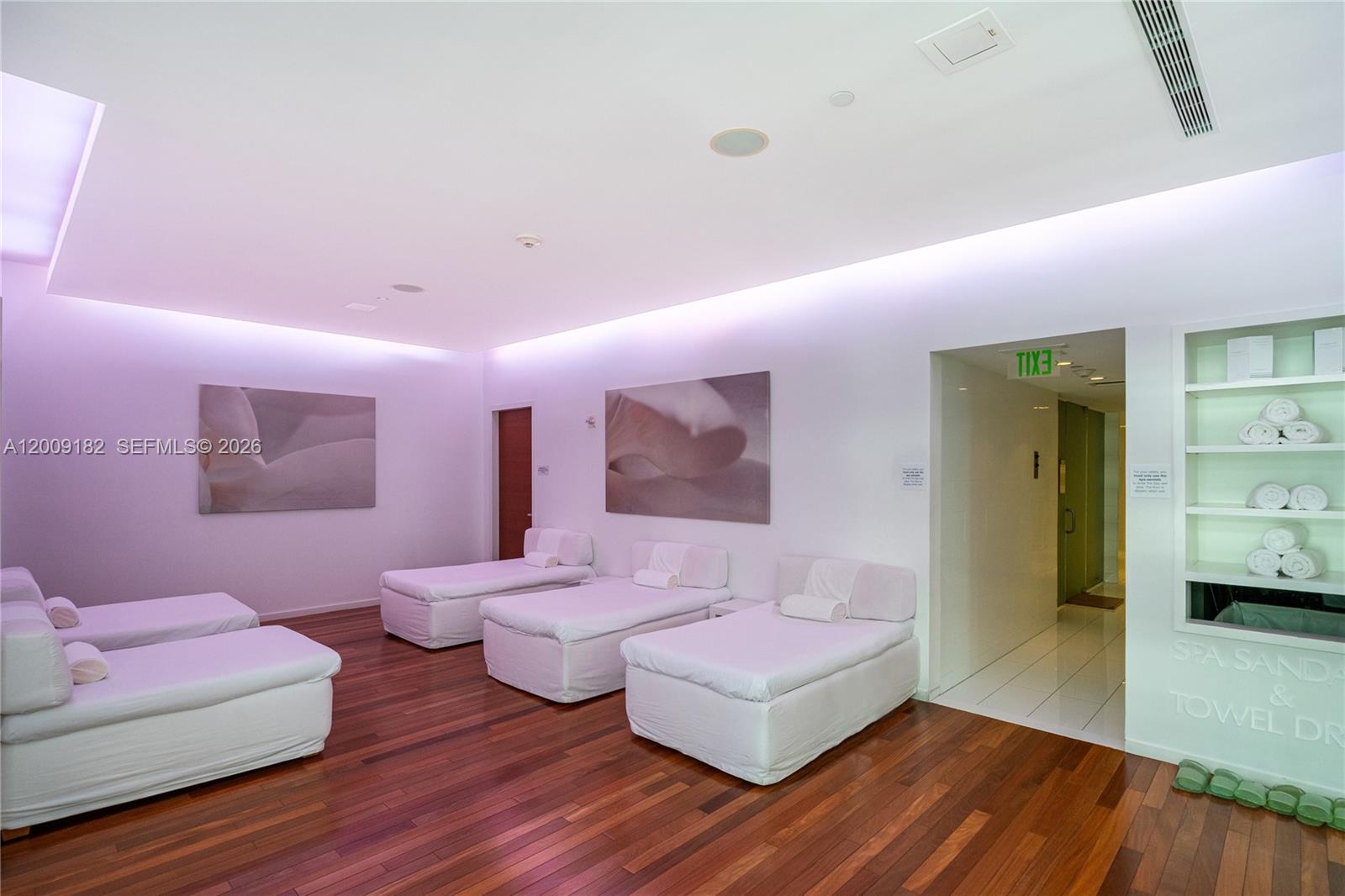 1040 Biscayne Boulevard 3607 Property Photo 26
