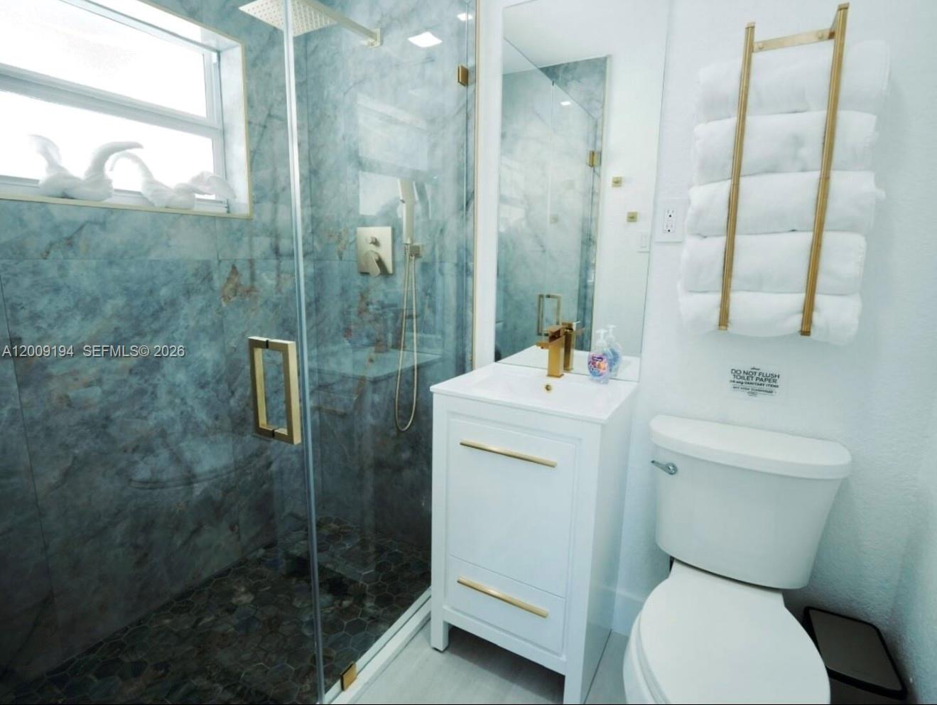 2133 Yellowtail Drive Property Photo 17