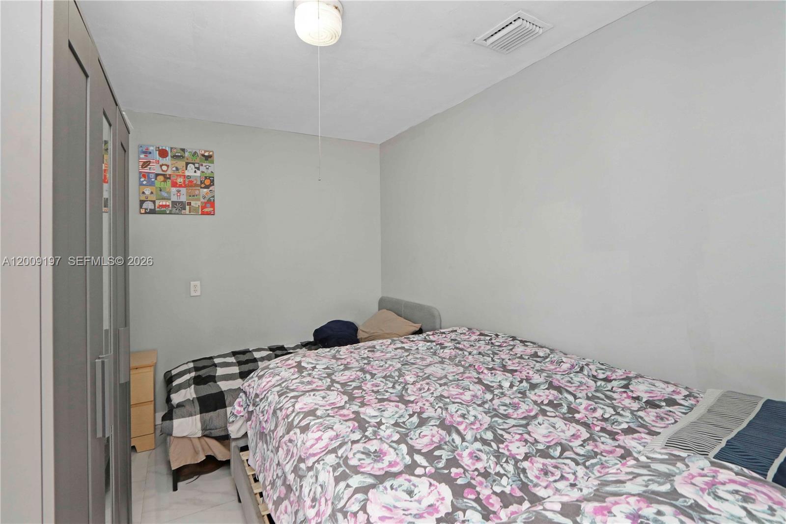 1762 Nw 8th Avenue Property Photo 15