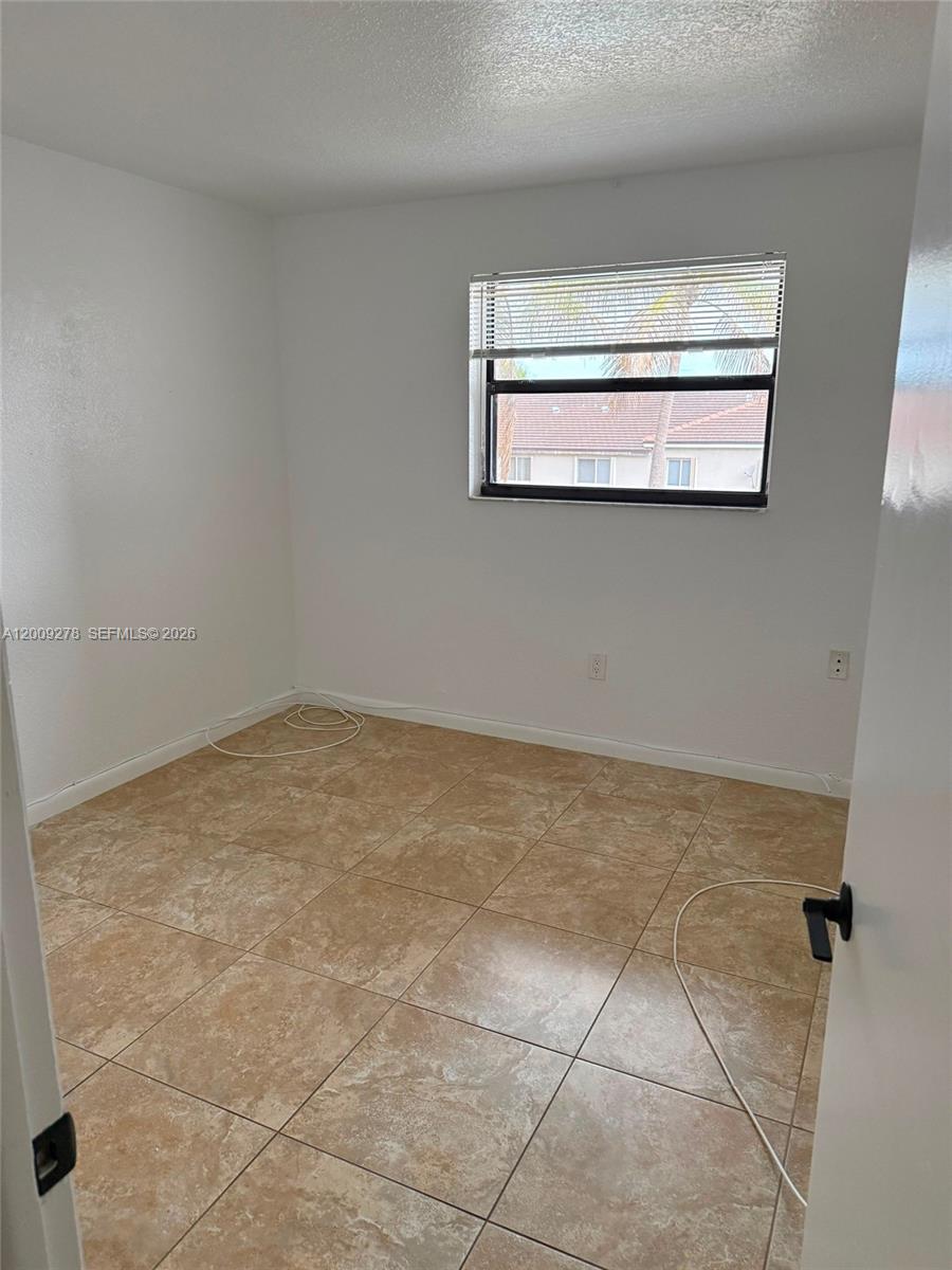 8425 Nw 8th Street 306 Property Photo 8