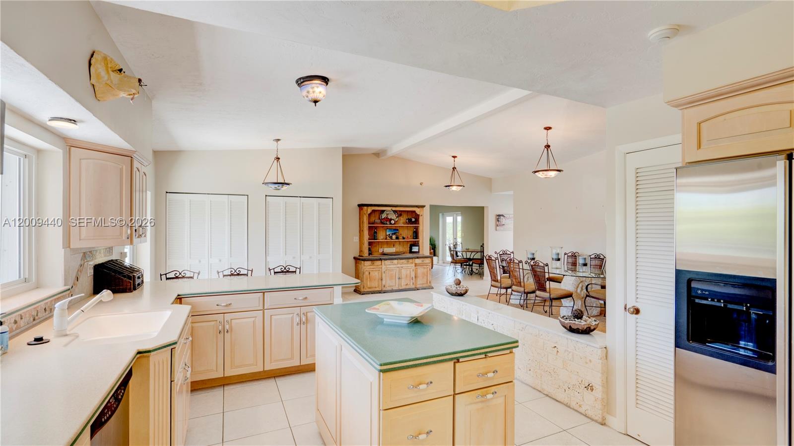 1101 Mastic Street Property Photo 39