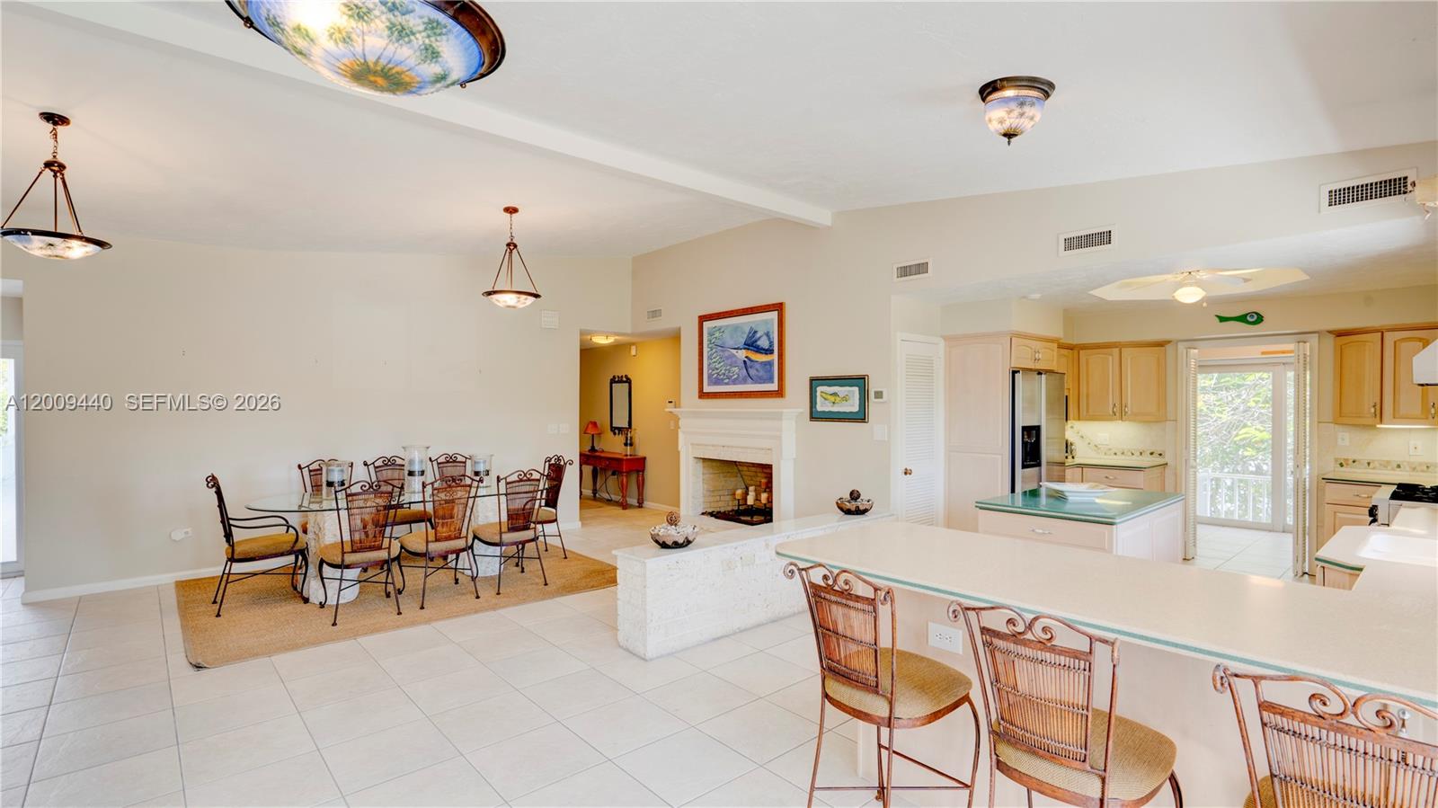 1101 Mastic Street Property Photo 40