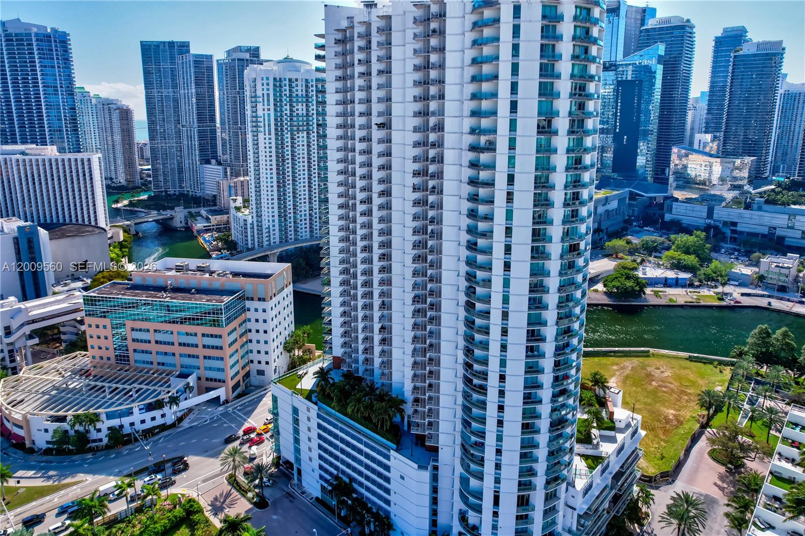350 S Miami Avenue 1703 Property Photo 22
