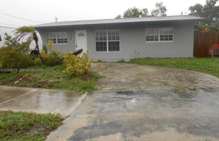 A12009578 Property Photo 2