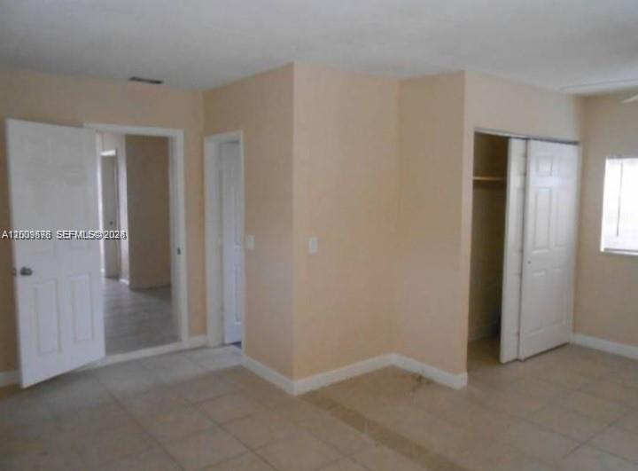 A12009578 Property Photo 6