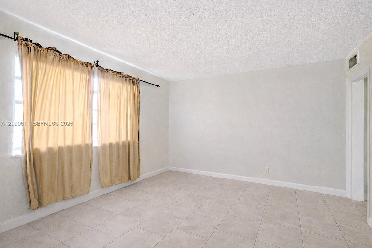 1225 Ne 124th Street 49c Property Photo 12